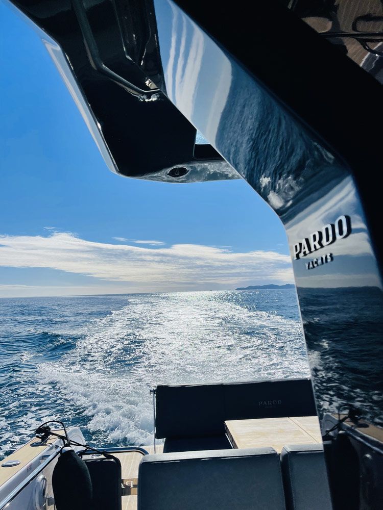 location-bateau-yacht-cote-azur-riviera